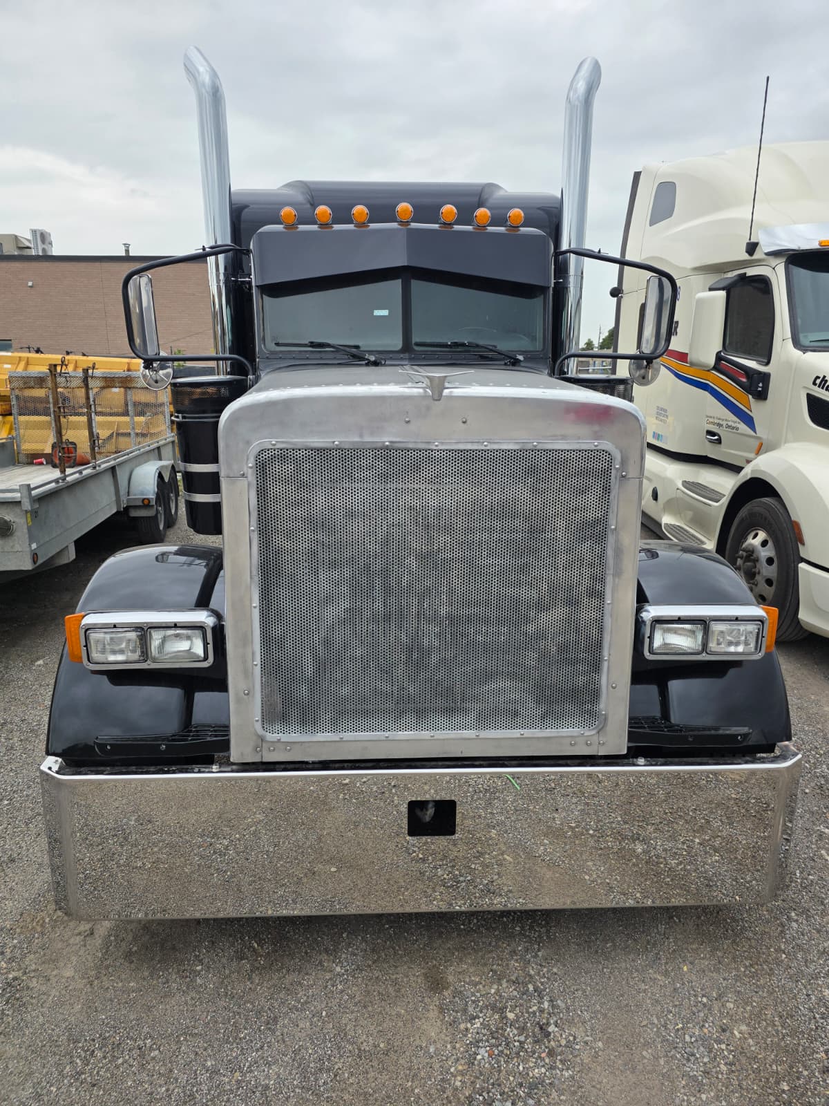 2003 peterbilt 379
