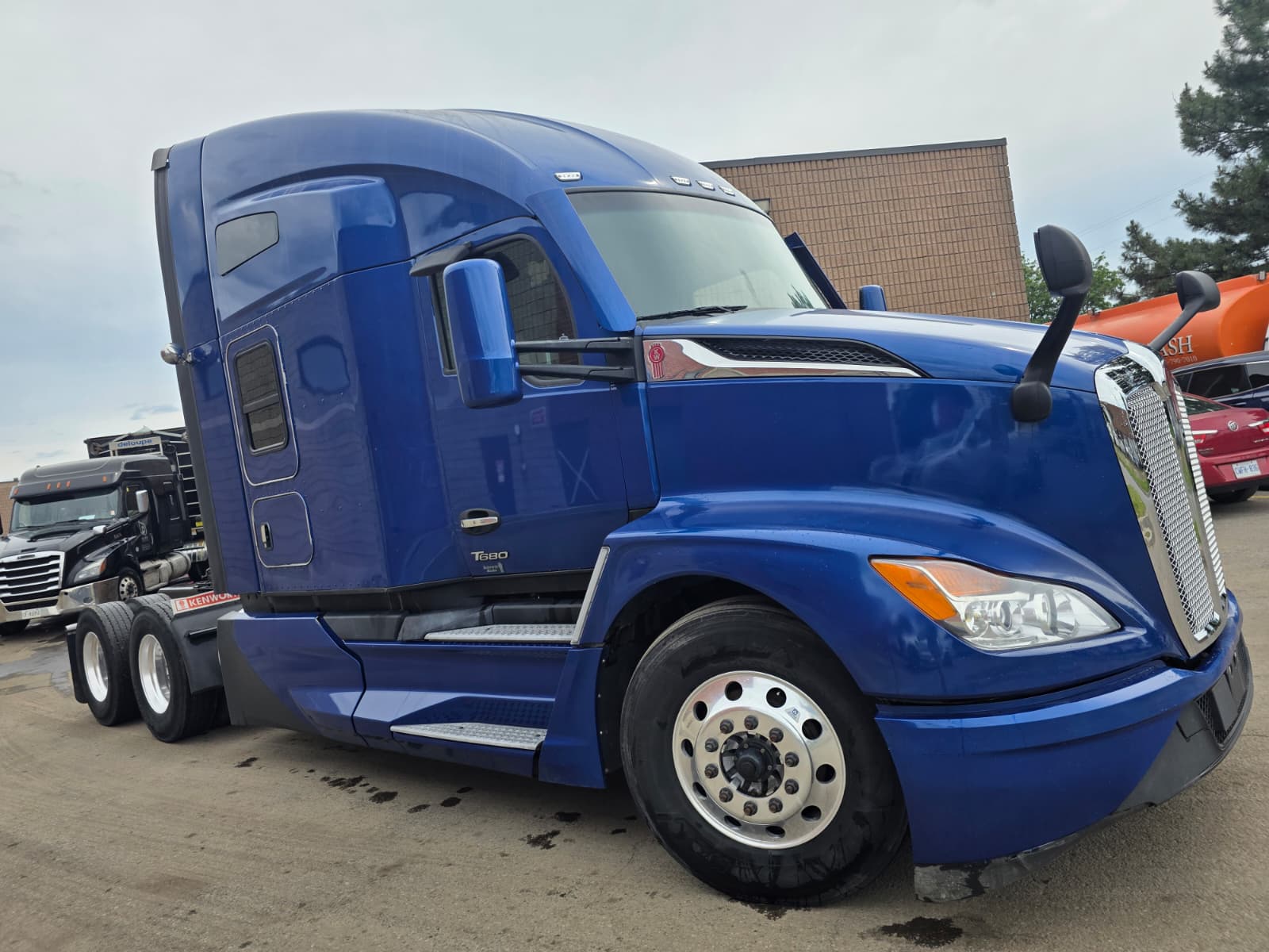 2024 Kenworth T680